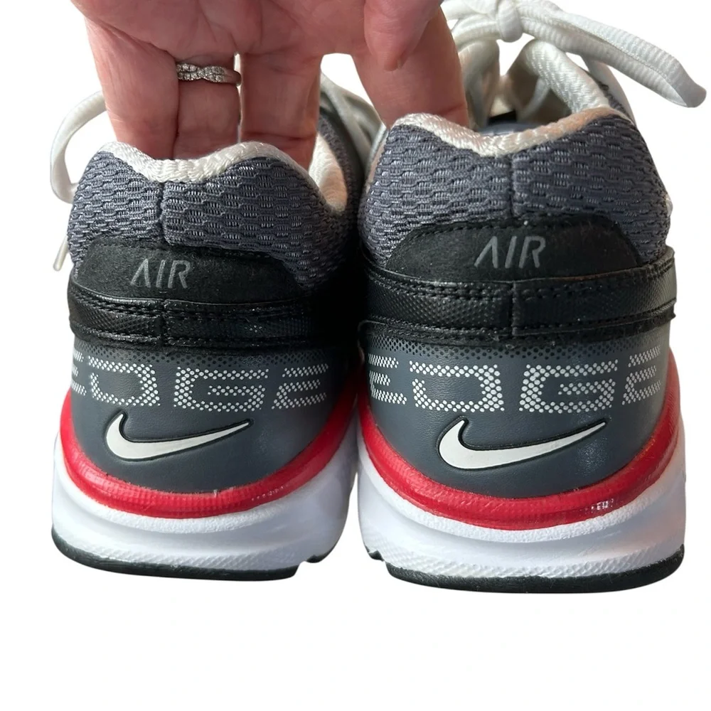 Nike Air Edge Tennis Shoes Mens 12 Black Red White Full Length Air 318041-061